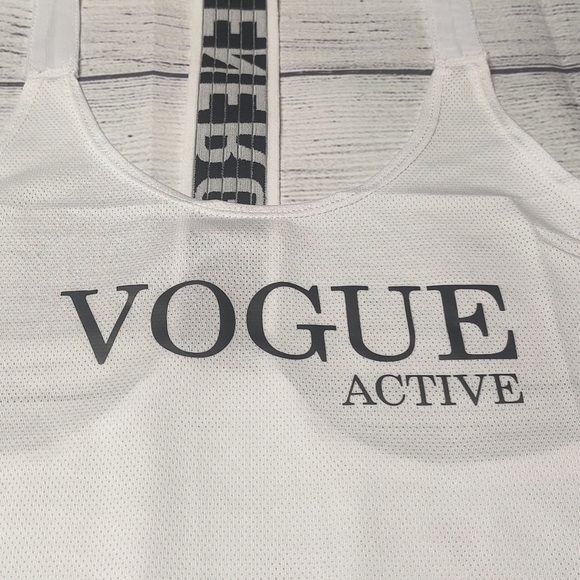 🆕 Vogue Active - Quick Dry Tank - Picture 8 of 9